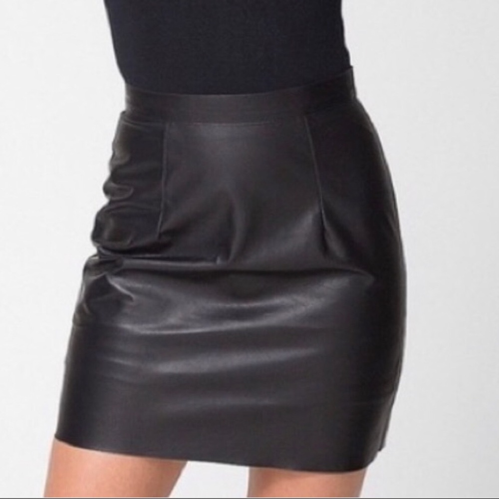 AA Real Leather Mini Skirt 🖤